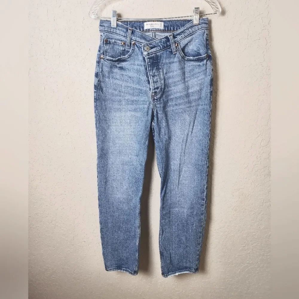 Abercrombie & Fitch The Dads High Rise Criss Cross Denim Jeans Size 26